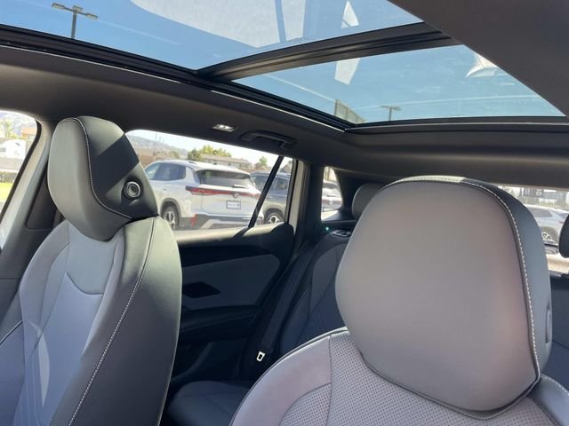 New 2026 White/off-white Volkswagen 2.0T SE R-Line Black image 10