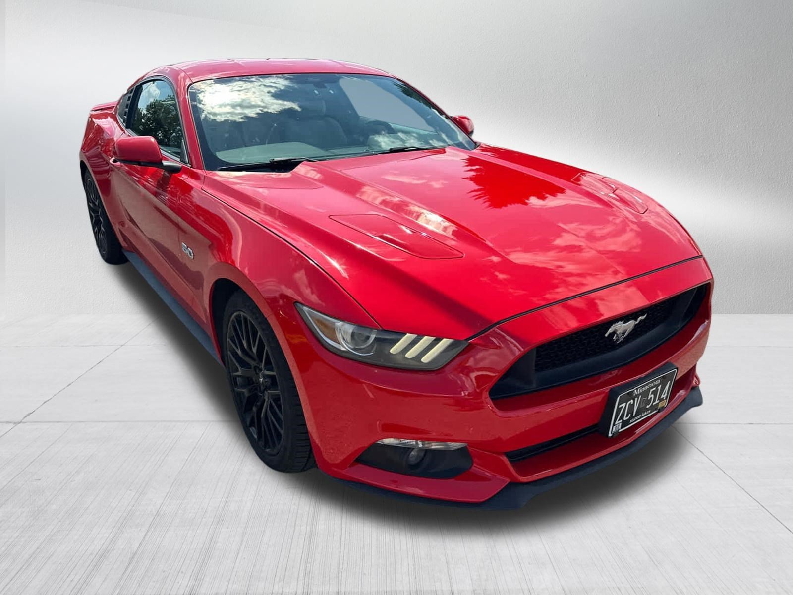 Used 2015 Race Red Ford GT image 4