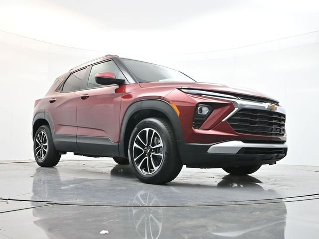 Used 2025 Crimson Chevrolet LT image 30