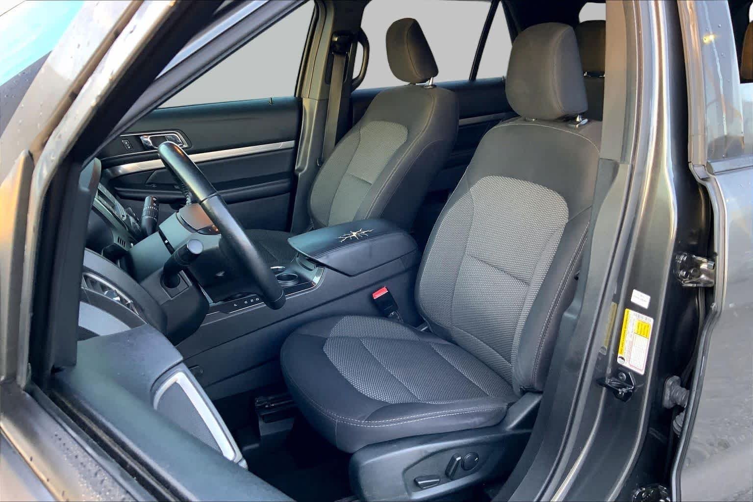 Used 2019 Magnetic Ford XLT image 8