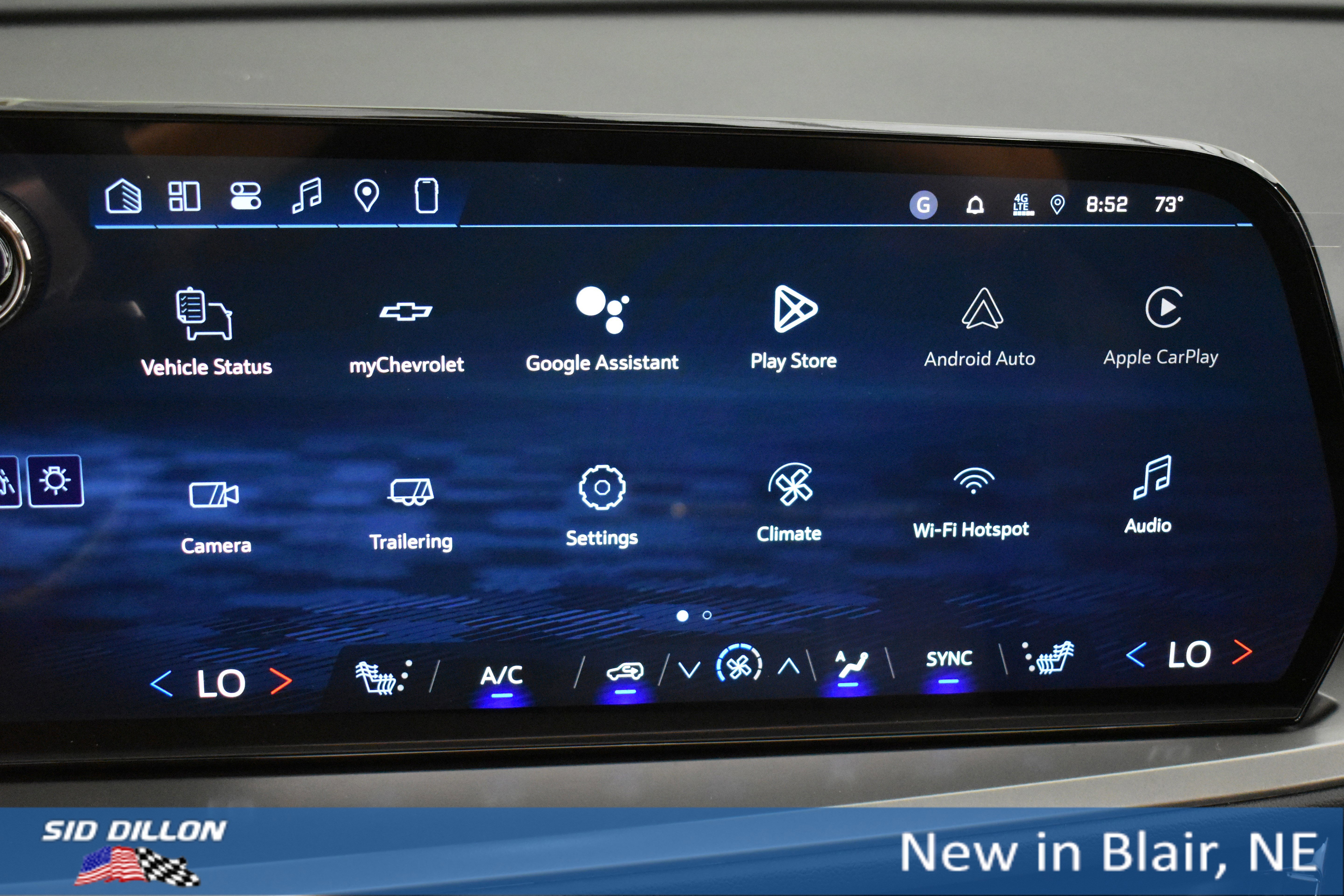 New 2026 Mosaic Black Metallic Chevrolet LT image 4