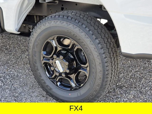 2026 Ford F-250 Super Duty XL - Photo 8