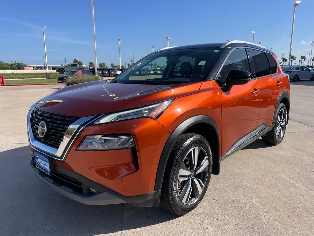 Certified Used 2021 Orange Nissan SL image 3