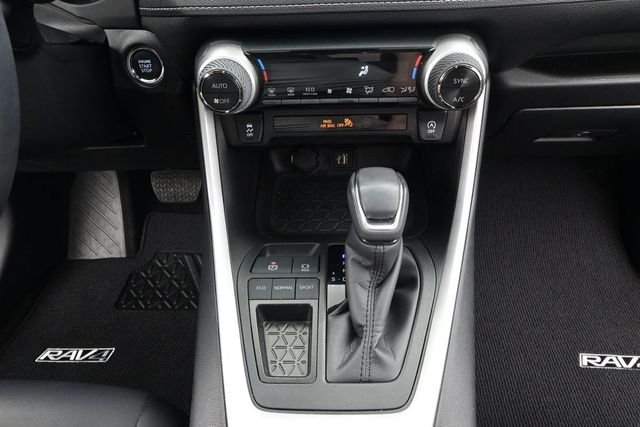 Used 2024 Magnetic Gray Metallic Toyota XLE Premium image 7