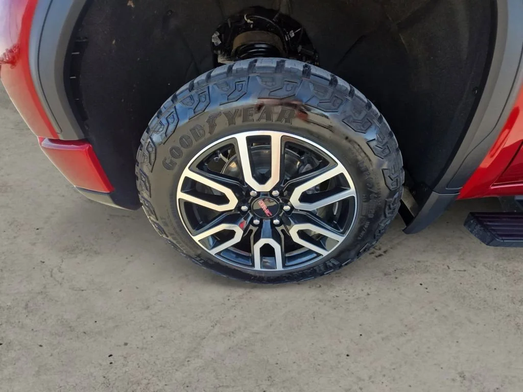 Certified Used 2025 Volcanic Red Tintcoat GMC AT4 image 14