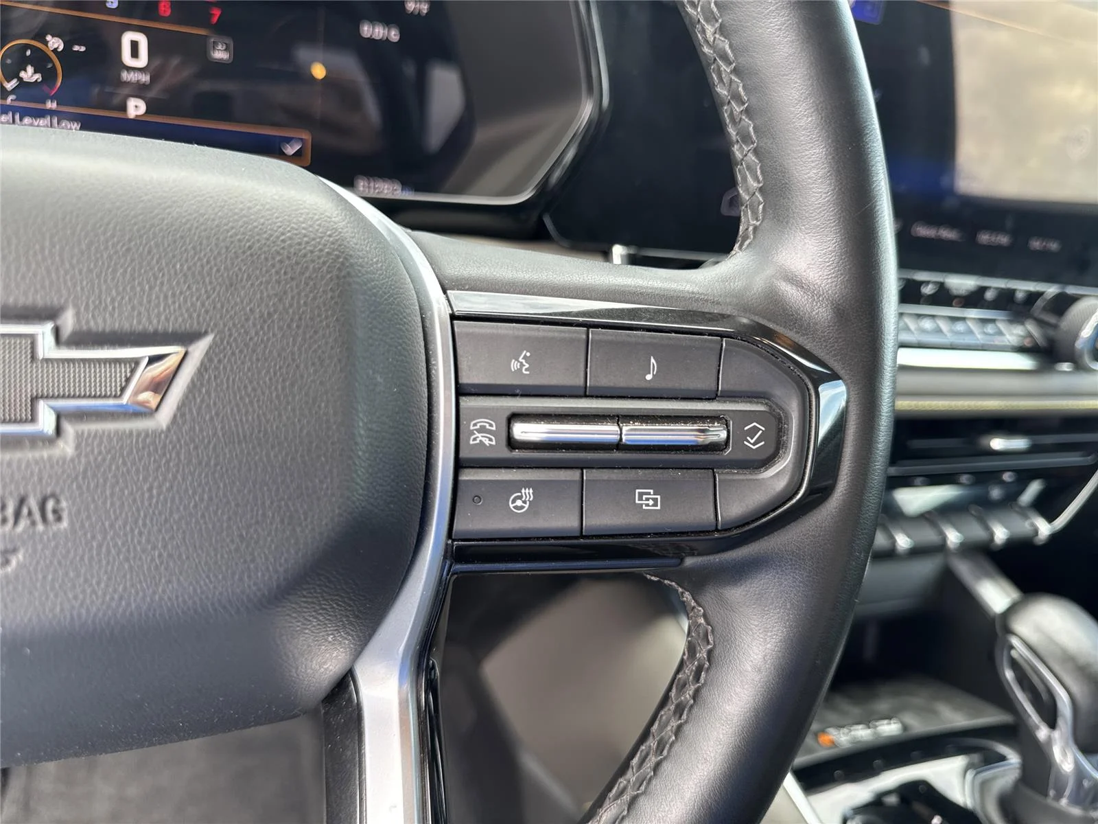 Used 2023 Summit White Chevrolet ZR2 image 22
