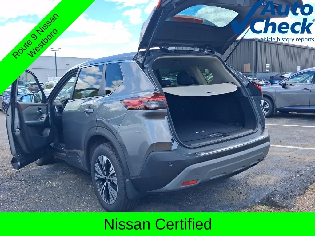 Used 2023 Gray Nissan SV image 10