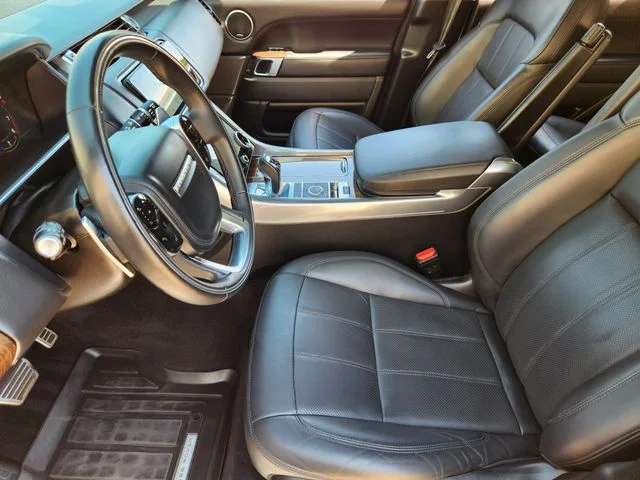 Used 2022 Red Land Rover HSE Silver Edition image 13
