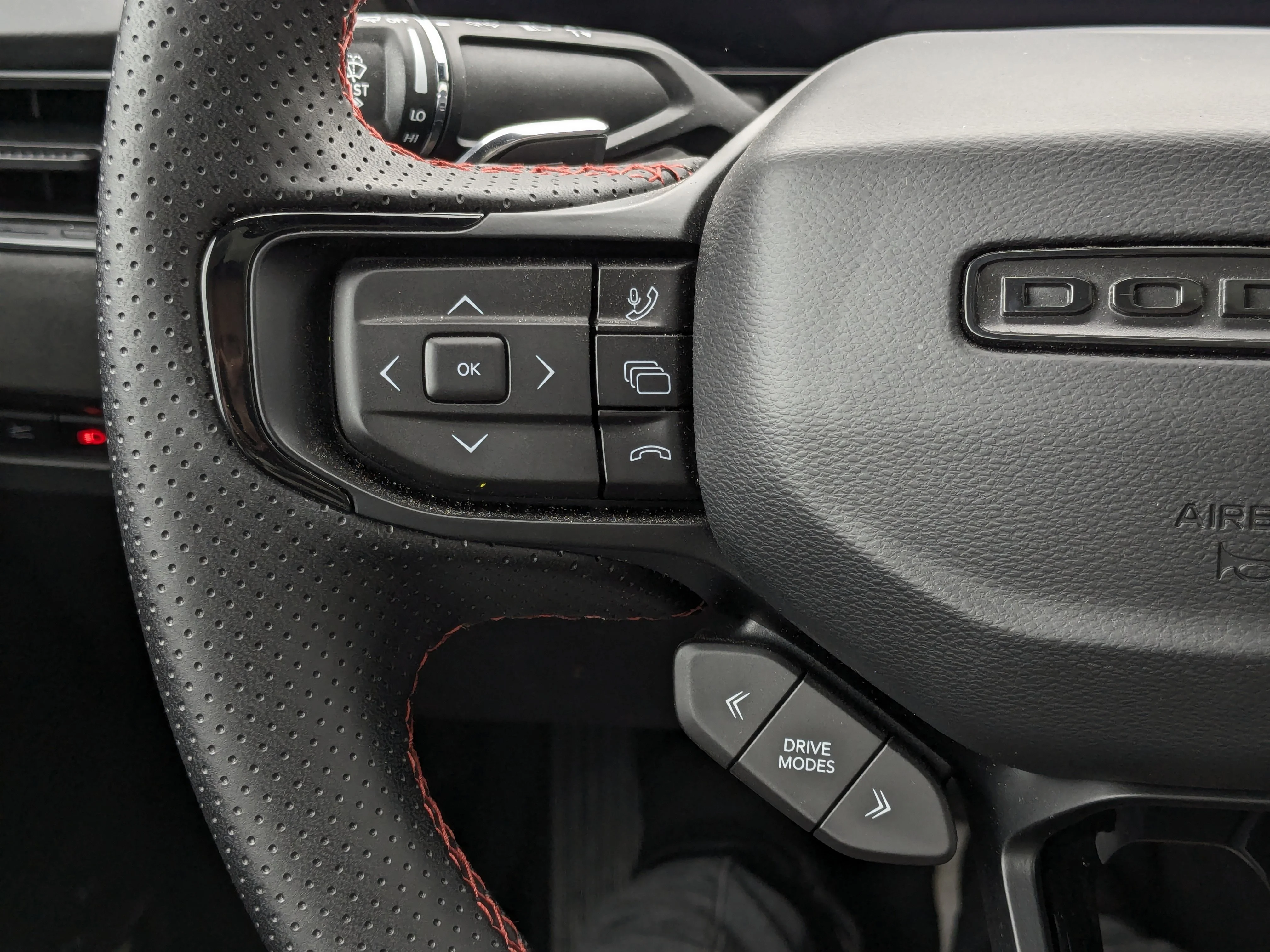 New 2024 triple nickel Dodge Scat Pack - - Dinamica Perf Seats - Plus Group - Sun & Sound - Carbon & Suade & Tons More! image 17