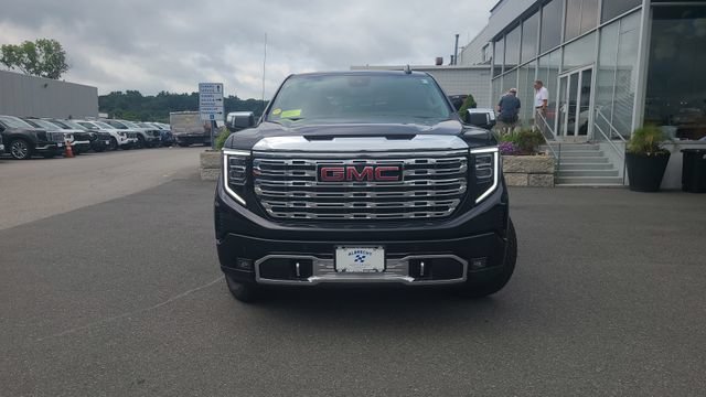 2026 GMC Sierra 1500 Denali - Photo 2