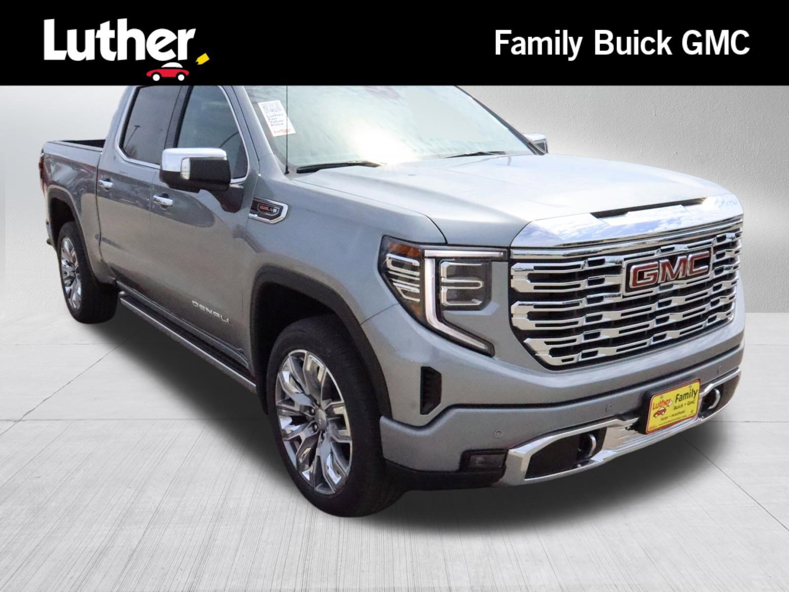 2026 GMC Sierra 4WD Crew Cab Short Box Denali's photo