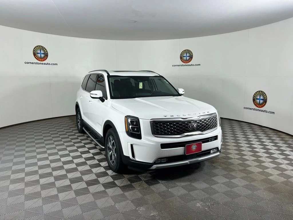 Certified Used 2021 White Kia EX image 19
