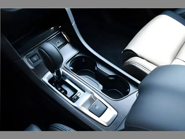 New 2026 CRYSTAL WHITE PEARL Subaru Touring 7-Passenger image 37