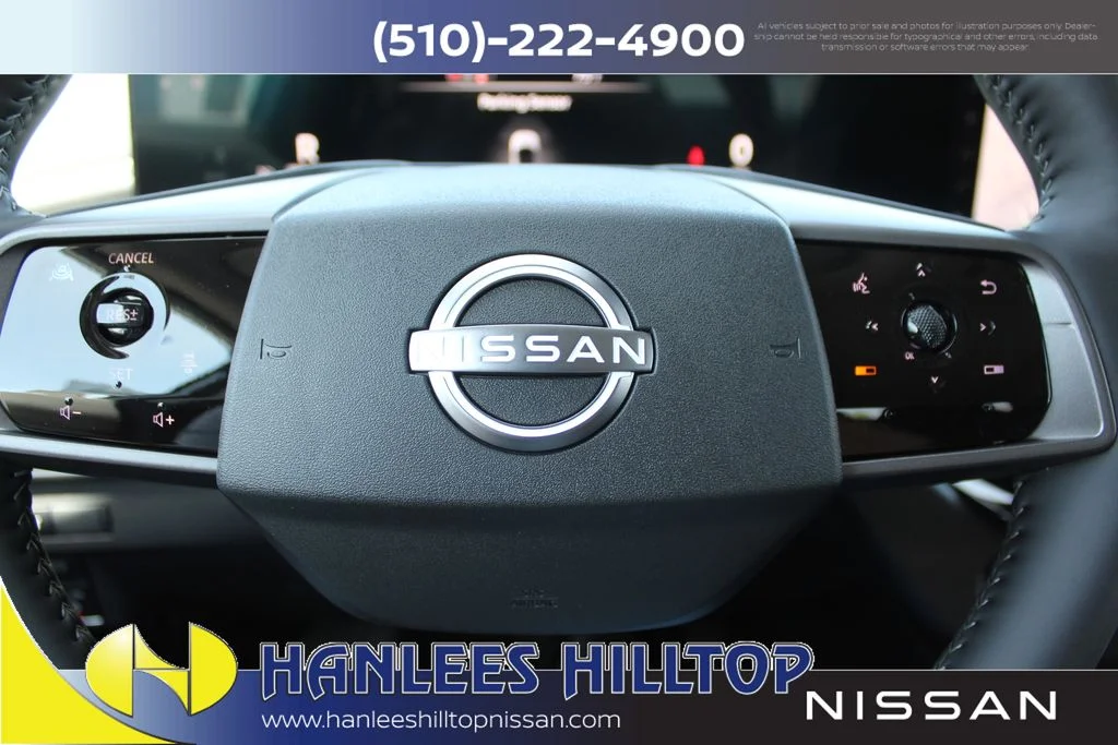 New 2026 White Nissan SL image 31
