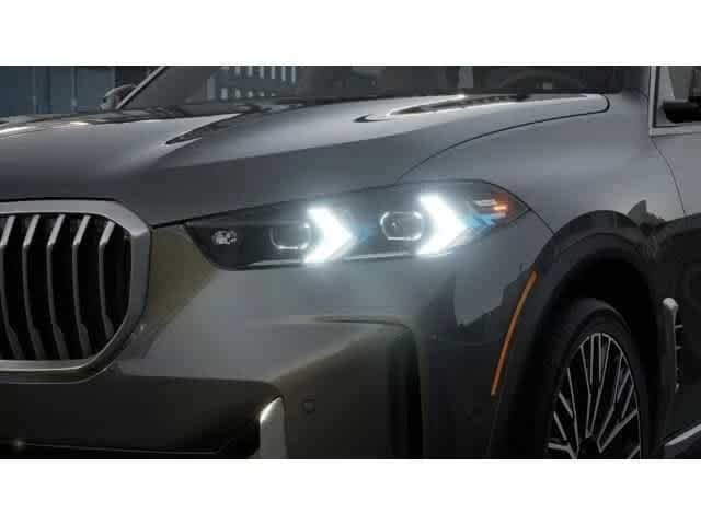 Used 2026 Dravit Grey Metallic BMW sDrive40i image 6