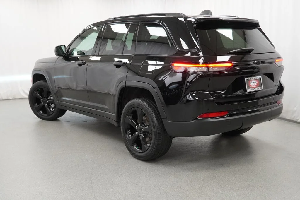 Used 2024 Black Jeep Limited image 14