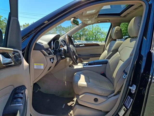 Used 2012 Black Mercedes-Benz ML 350 image 13