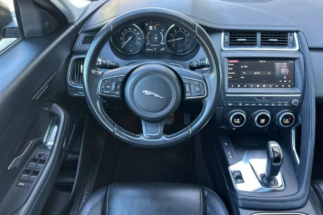 Used 2020 Black Jaguar SE image 13