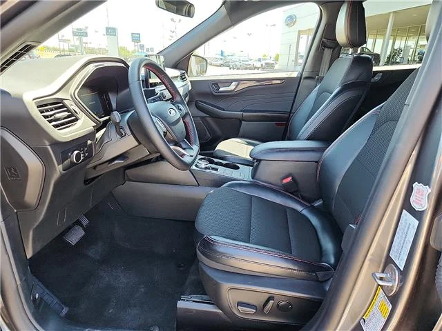 Used 2025 Carbonized Gray Metallic Ford ST-Line All-Wheel Drive image 10