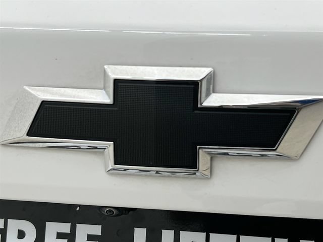 Certified Used 2024 Summit White Chevrolet ACTIV image 38