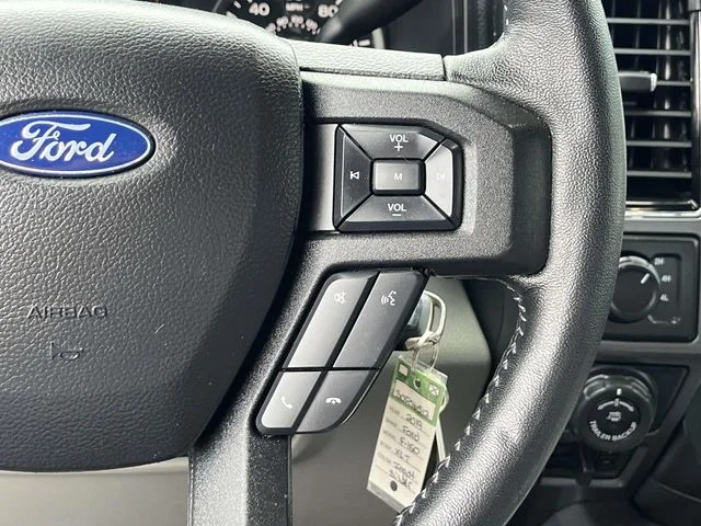 Used 2019 Silver Ford XLT image 29