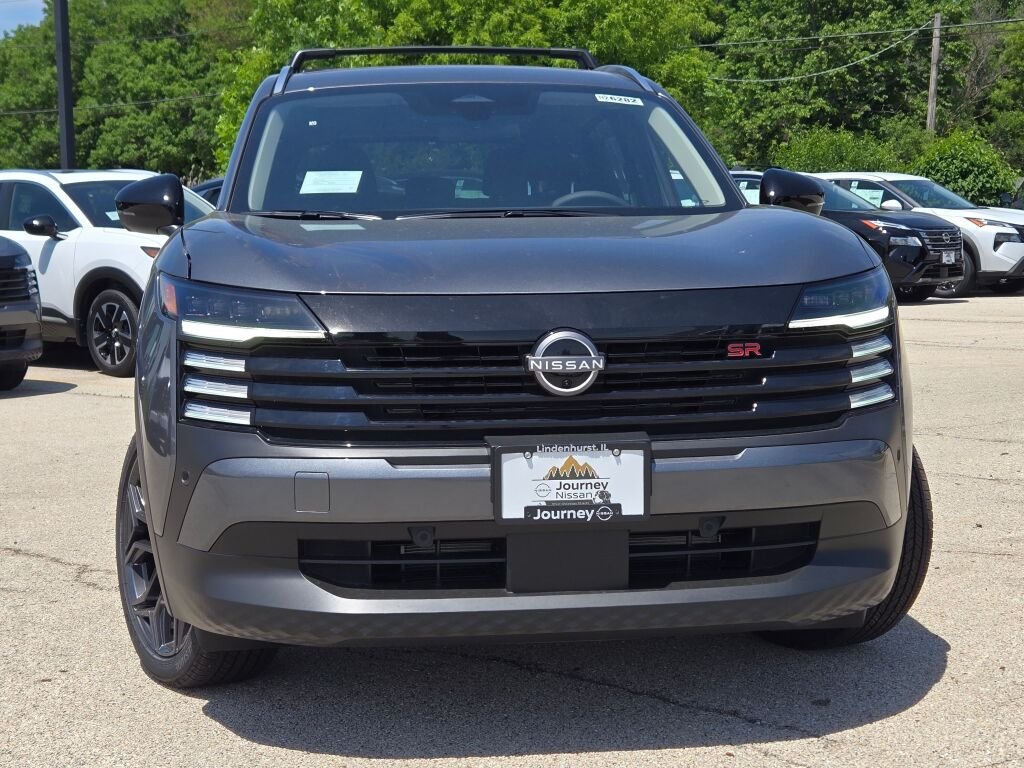 New 2026 Gray Nissan SR image 4