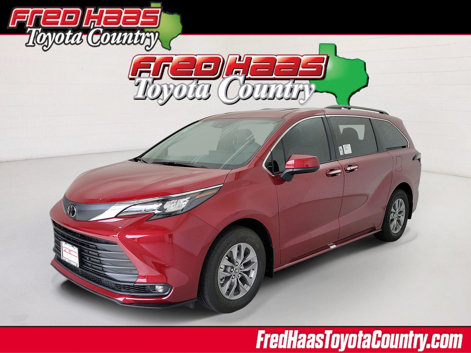 2026 Toyota Sienna  XLE