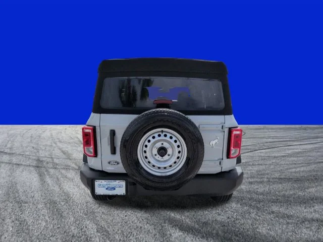 New 2026 Avalanche Gray Ford Base image 5