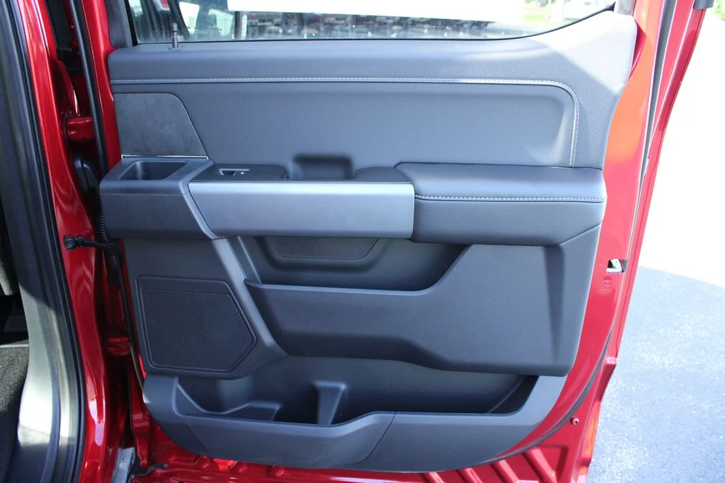 New 2026 Ruby Red Metallic Tinted Clearcoat Ford XLT image 19
