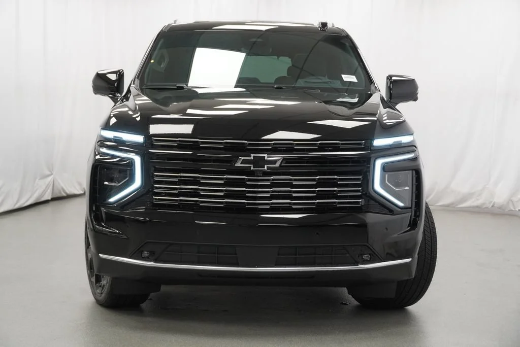 New 2026 Black Chevrolet High Country image 38