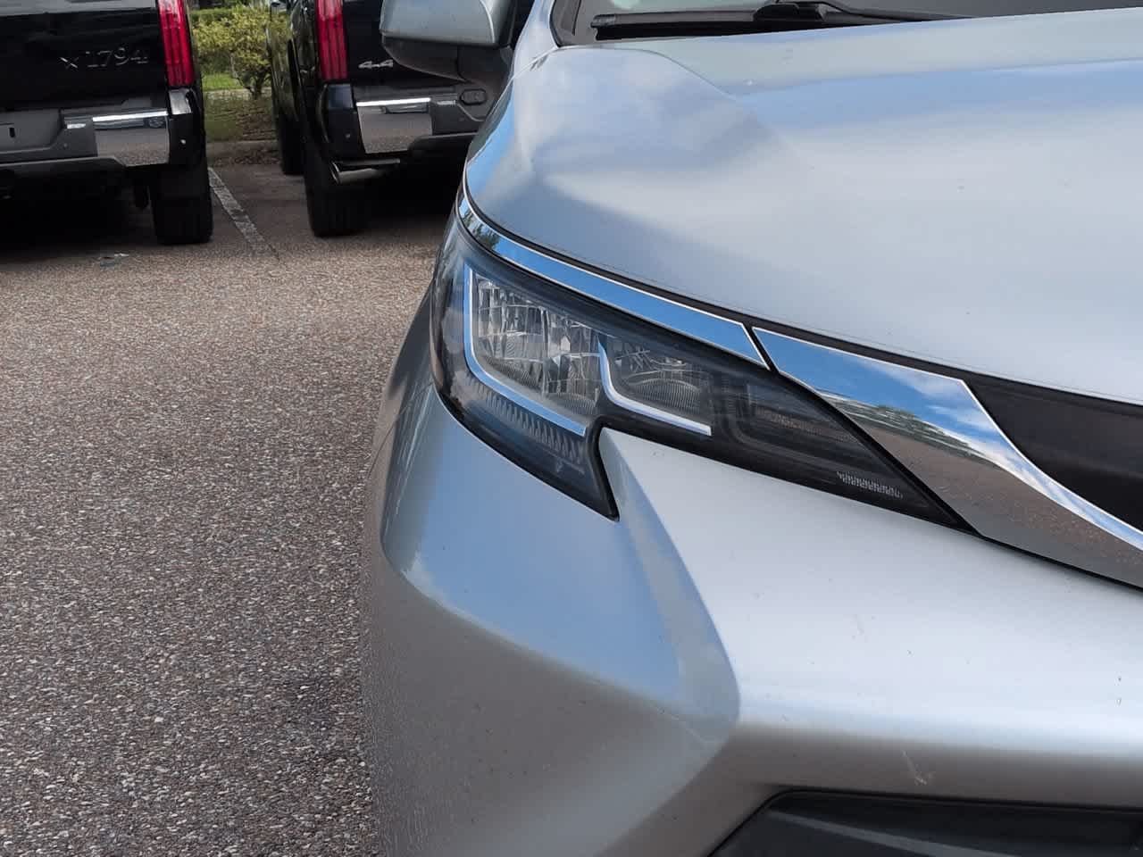 Certified Used 2022 Celestial Silver Metallic Toyota LE image 10