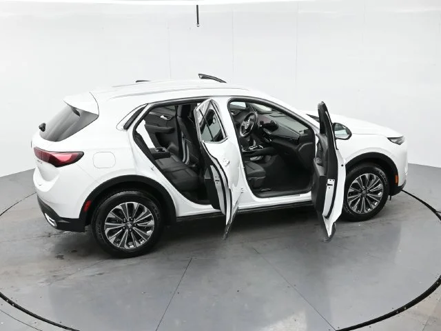 Used 2024 Summit White Buick Preferred image 44