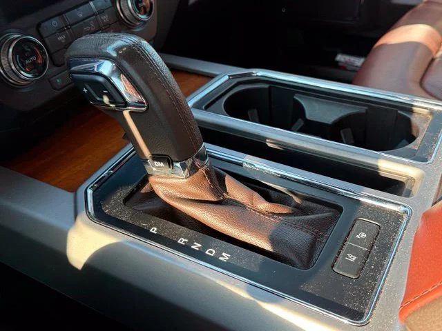 Used 2019 Black Ford King Ranch image 26