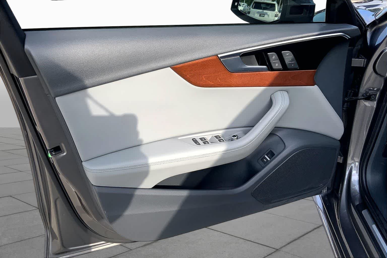 Used 2020 Manhattan Gray Metallic Audi Premium Plus image 22