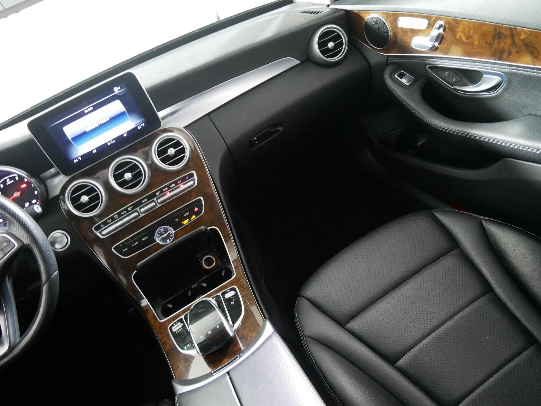 Used 2016 Black Mercedes-Benz C 300 image 11