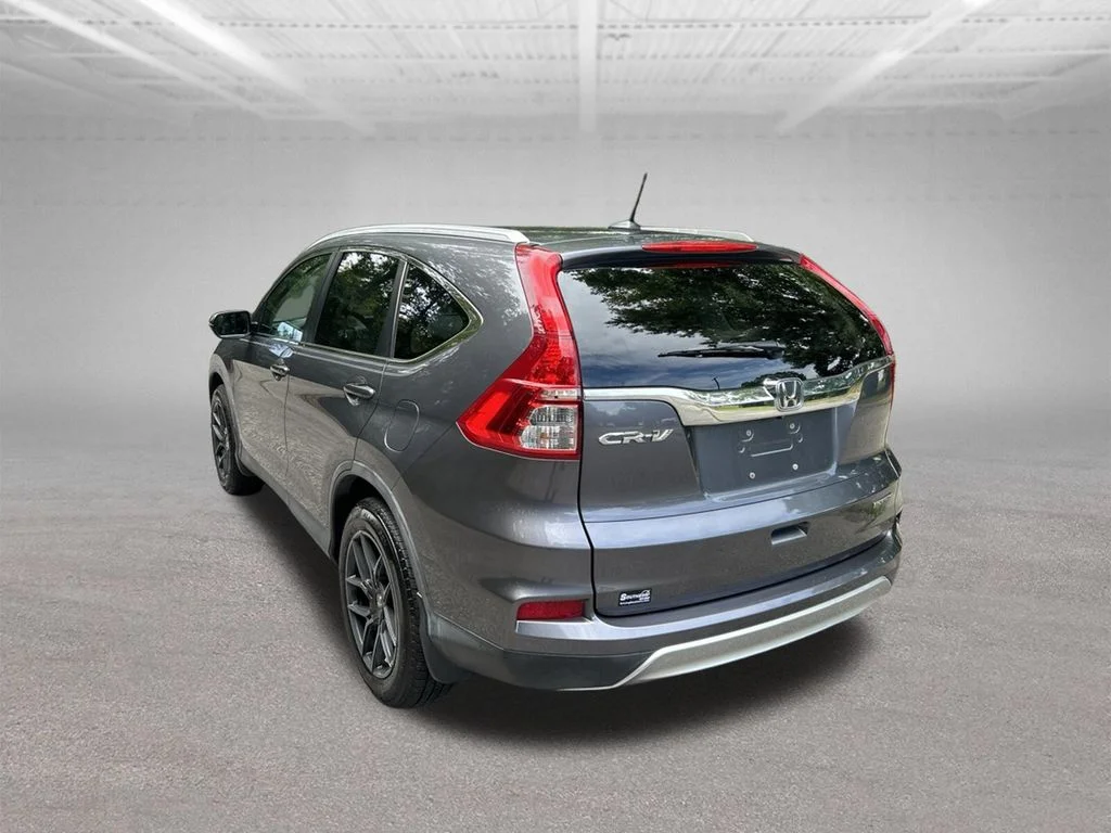 Used 2015  Honda Touring image 3