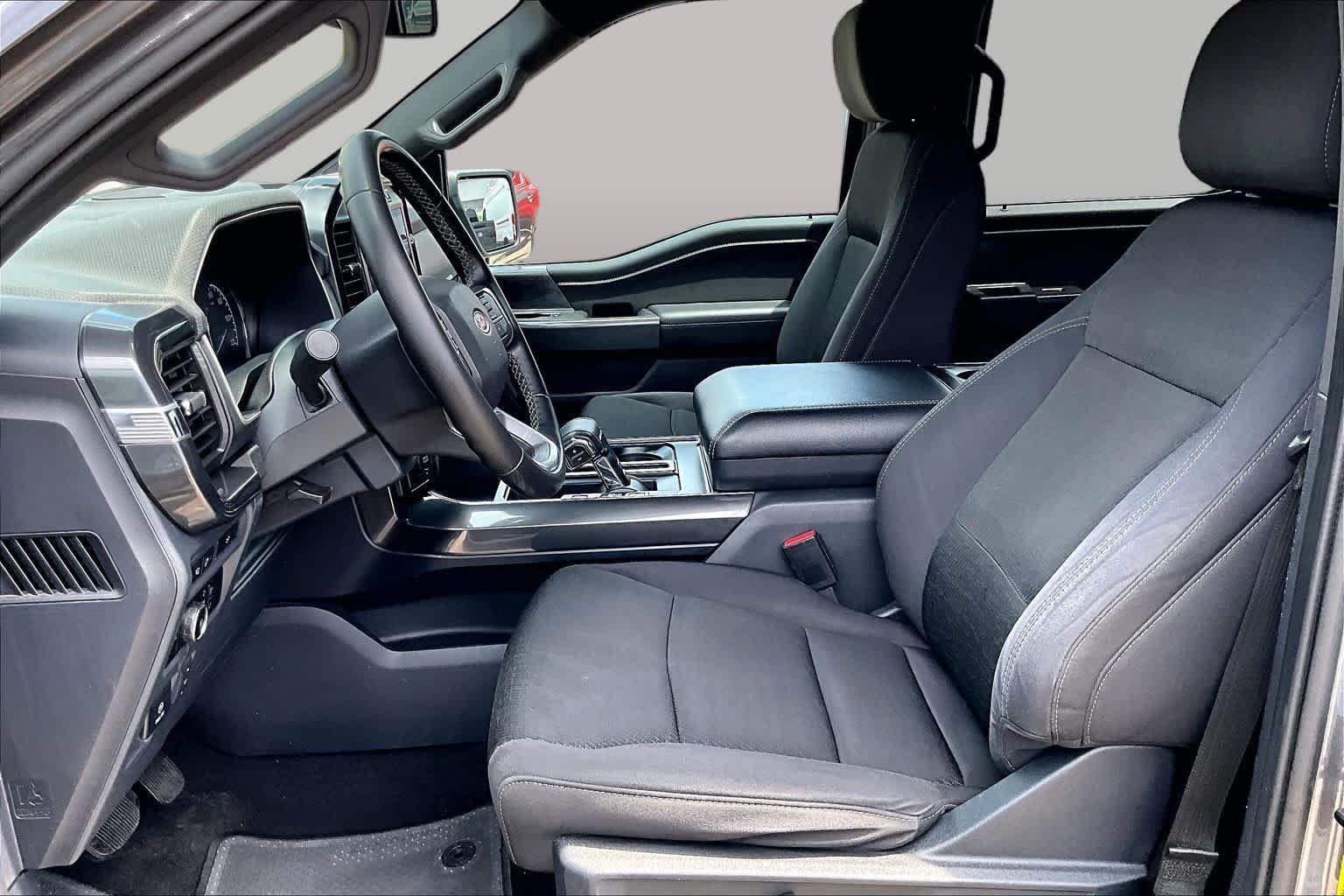 Used 2023 Carbonized Gray Metallic Ford XLT image 8