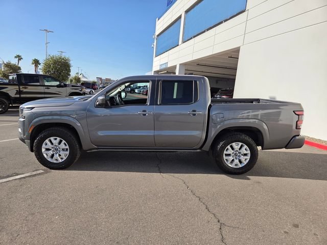 Used 2022 Gray Nissan Crew Cab SV 4x4 image 3