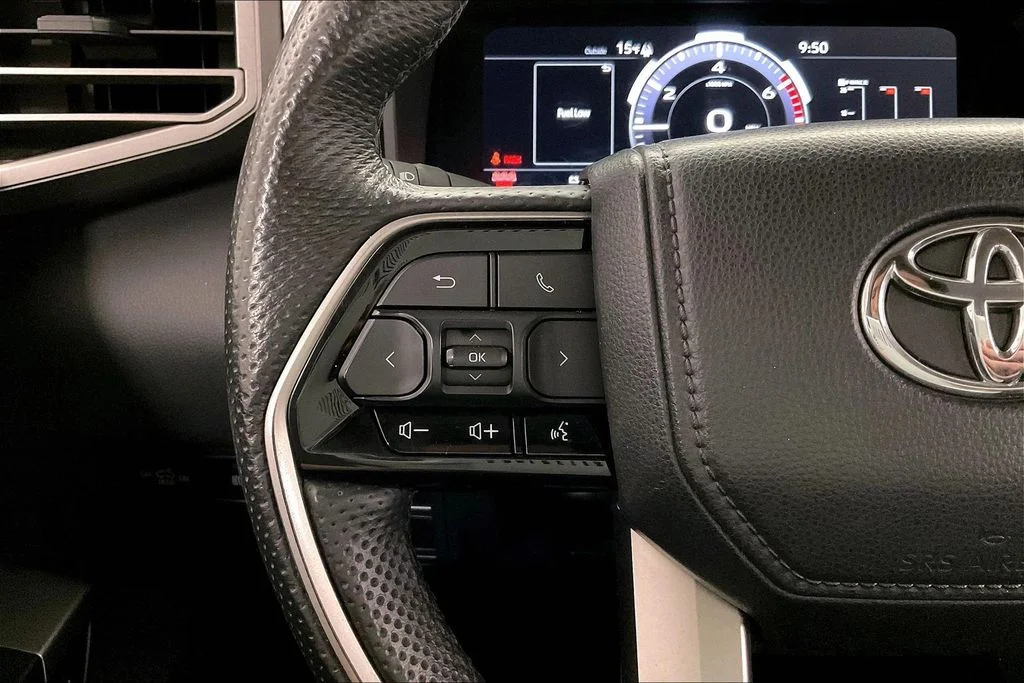 2024 Toyota Tundra Limited - Photo 23