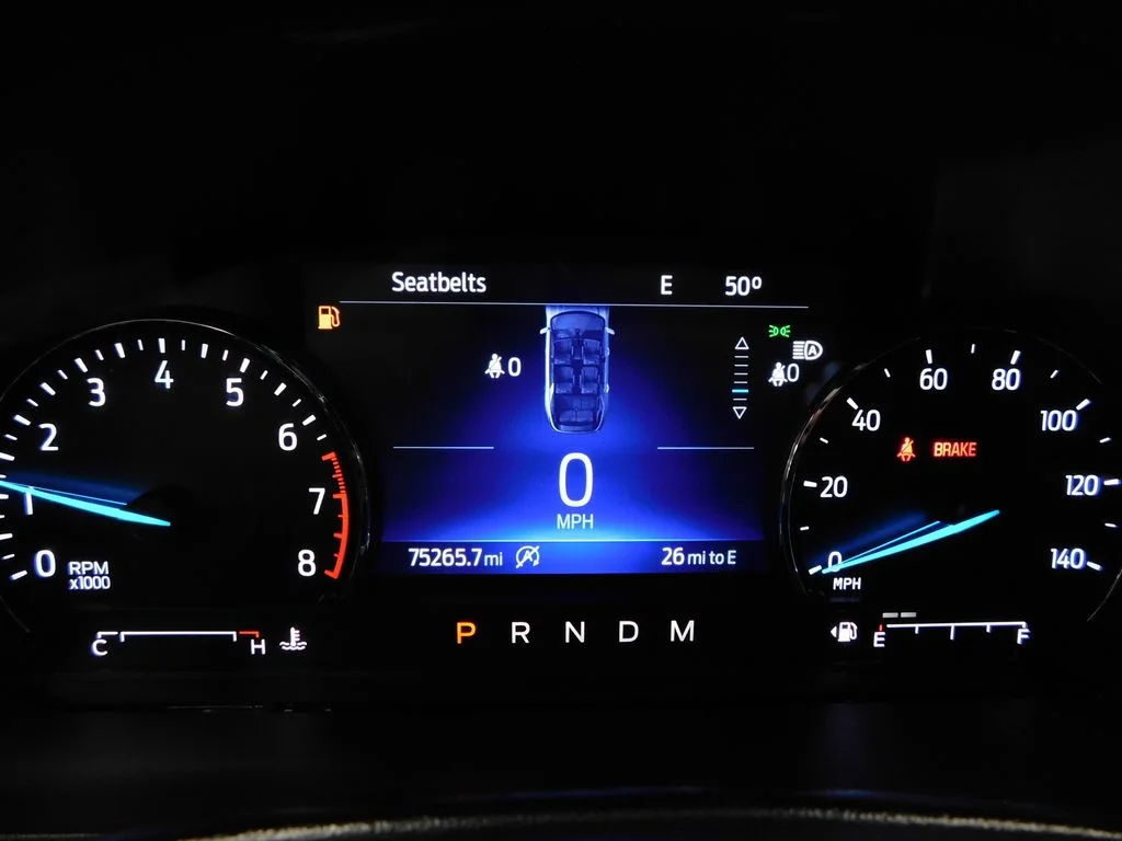 Used 2020 Agate Black Metallic Ford XLT image 20