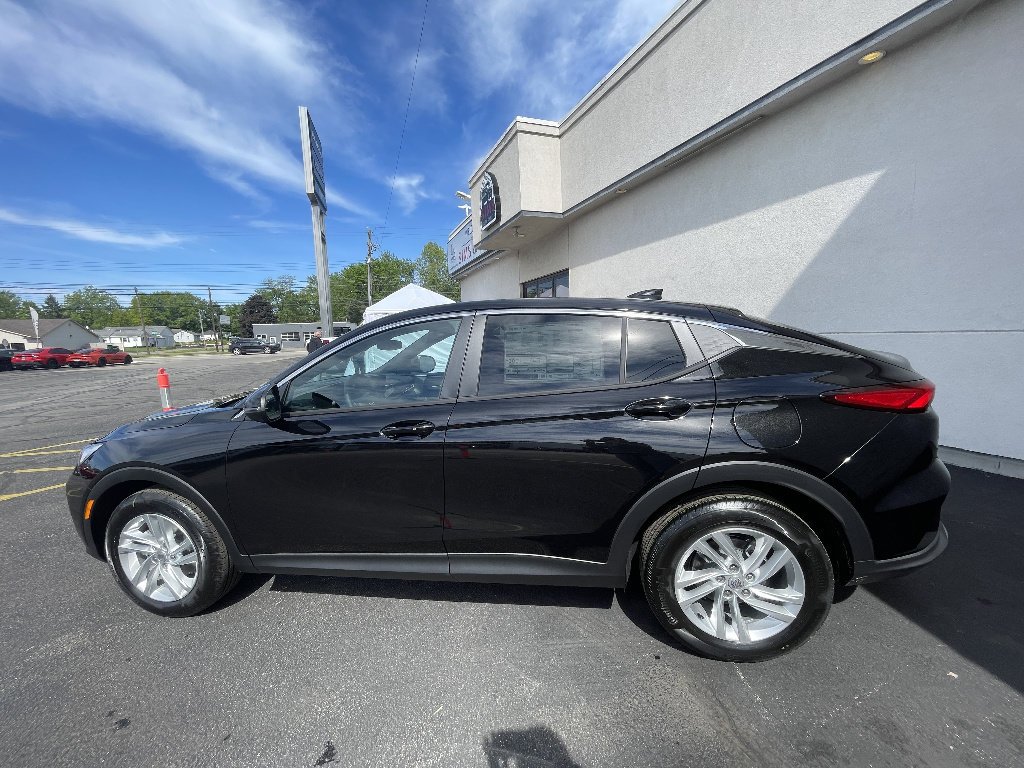New 2026 Ebony Twilight Metallic Buick Preferred image 10