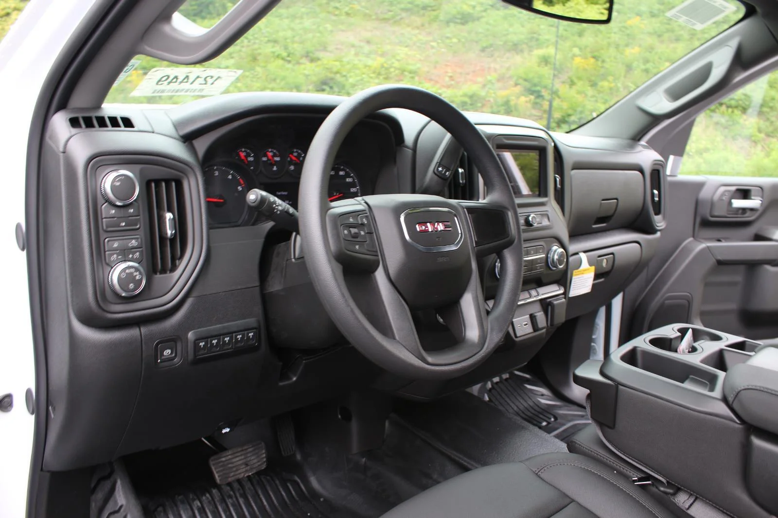 New 2026 Summit White GMC Pro image 20