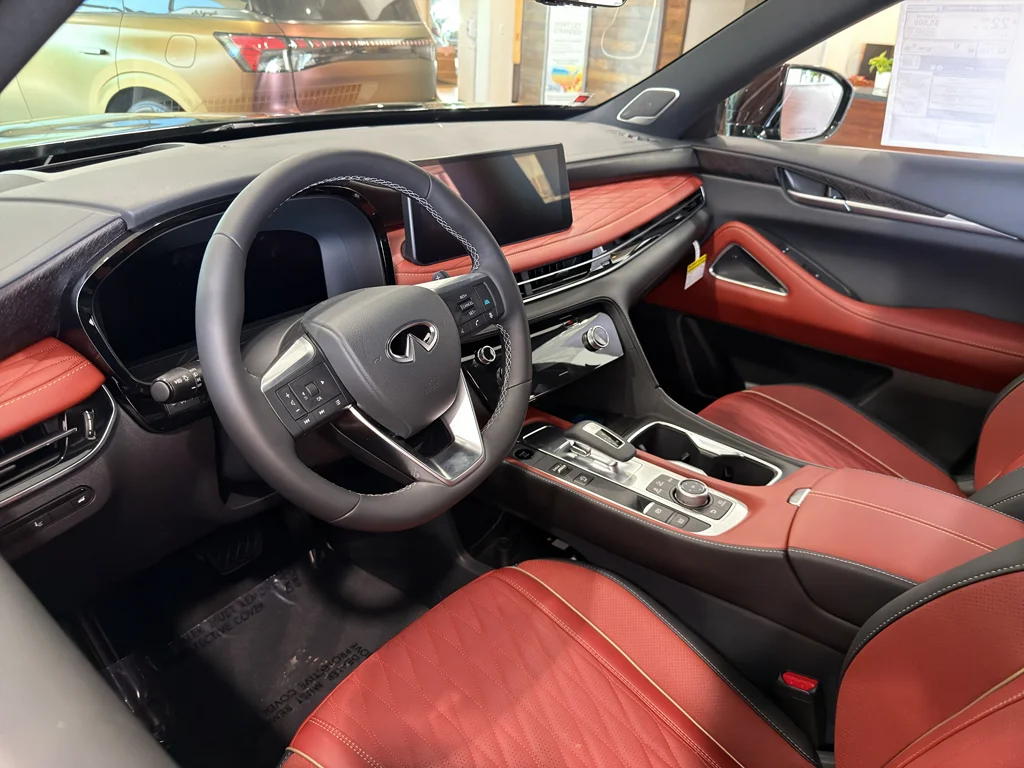 New 2027 MINERAL BLACK INFINITI Autograph AWD image 8