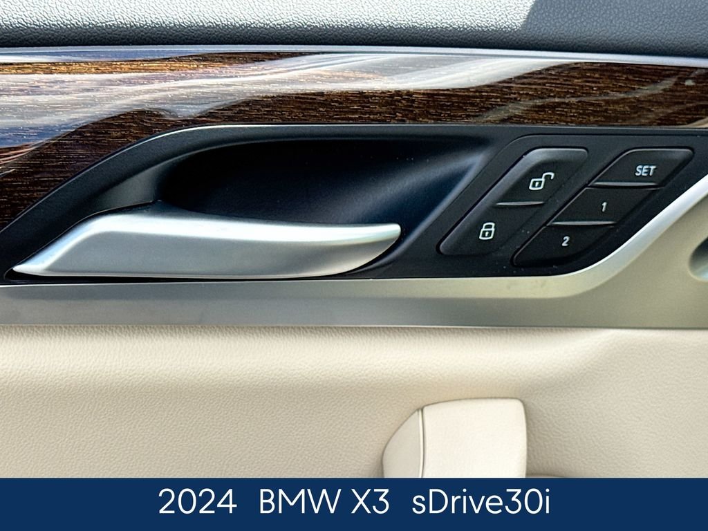 Used 2024 Blue BMW sDrive30i image 18