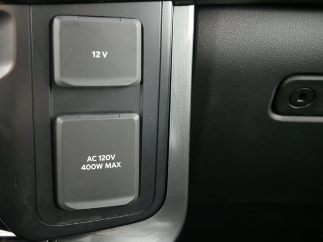 Used 2023 Azure Gray Metallic Tri-Coat Ford Crew Cab Tremor image 31