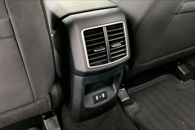 Used 2026 Black Kia LX image 9