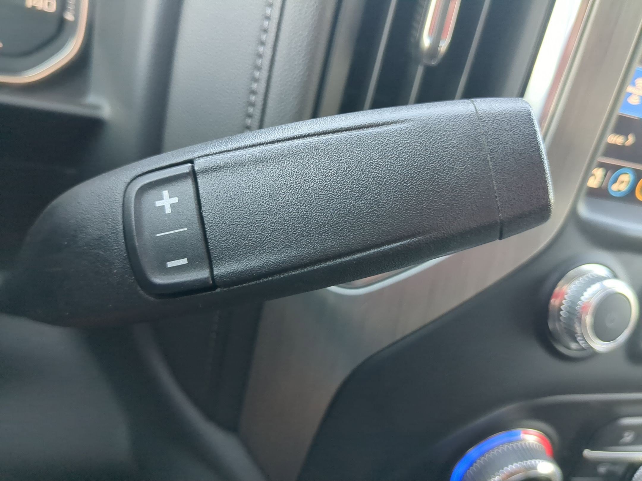 2020 GMC Sierra 3500 Denali HD Denali - Photo 25
