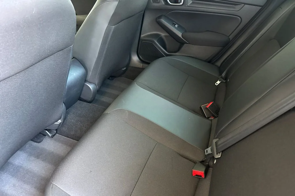 Certified Used 2025 Solar Silver Metallic Honda Sport image 14
