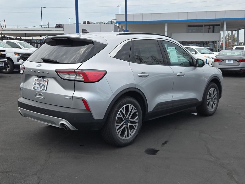 Used 2020 Silver Ford SEL image 29