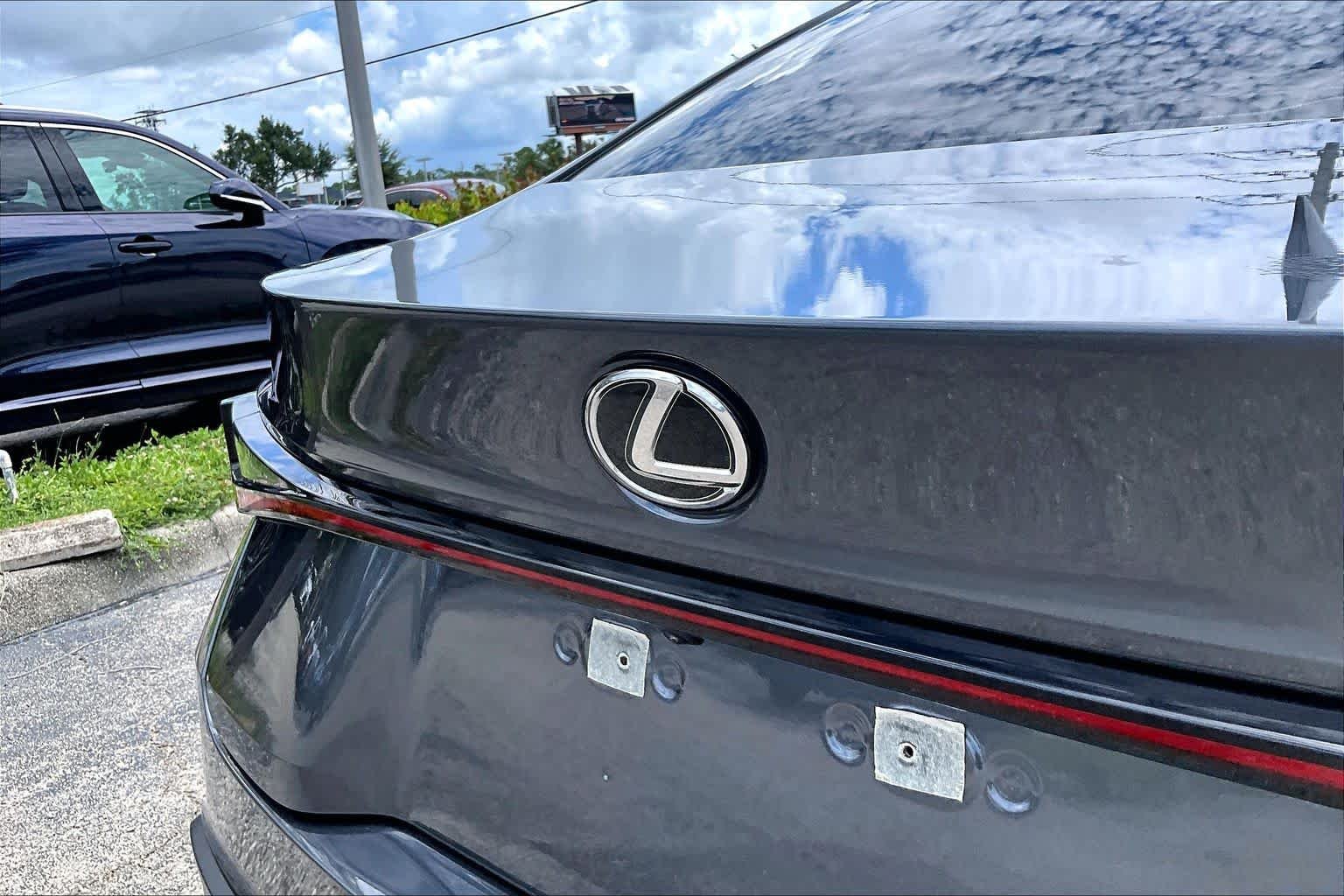 Used 2025 Cloudburst Gray Lexus  image 31